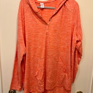 Livi 22/24 Thin Hoodie